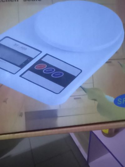 Electronic Kitchen Scale (yellow pack)