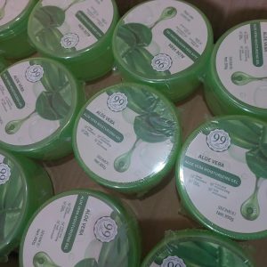 Aloe Vera Moisturizing Gel