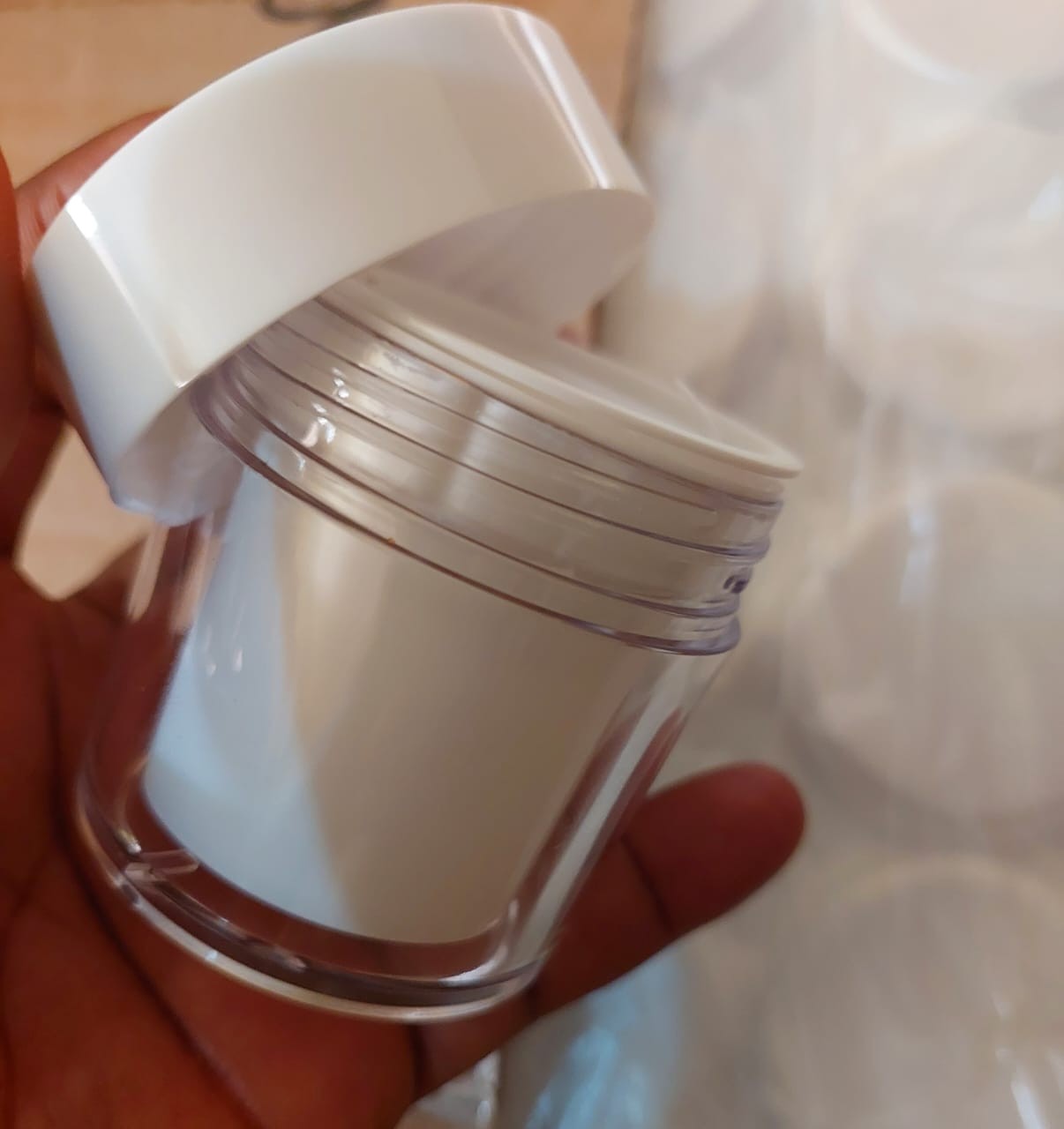 Acrylic 50g cup