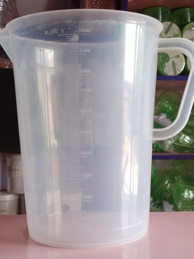 5 Litre measuring cup