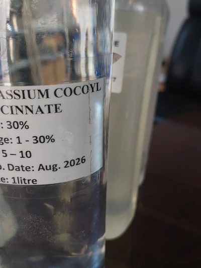 Potassium cocoyl glycinate